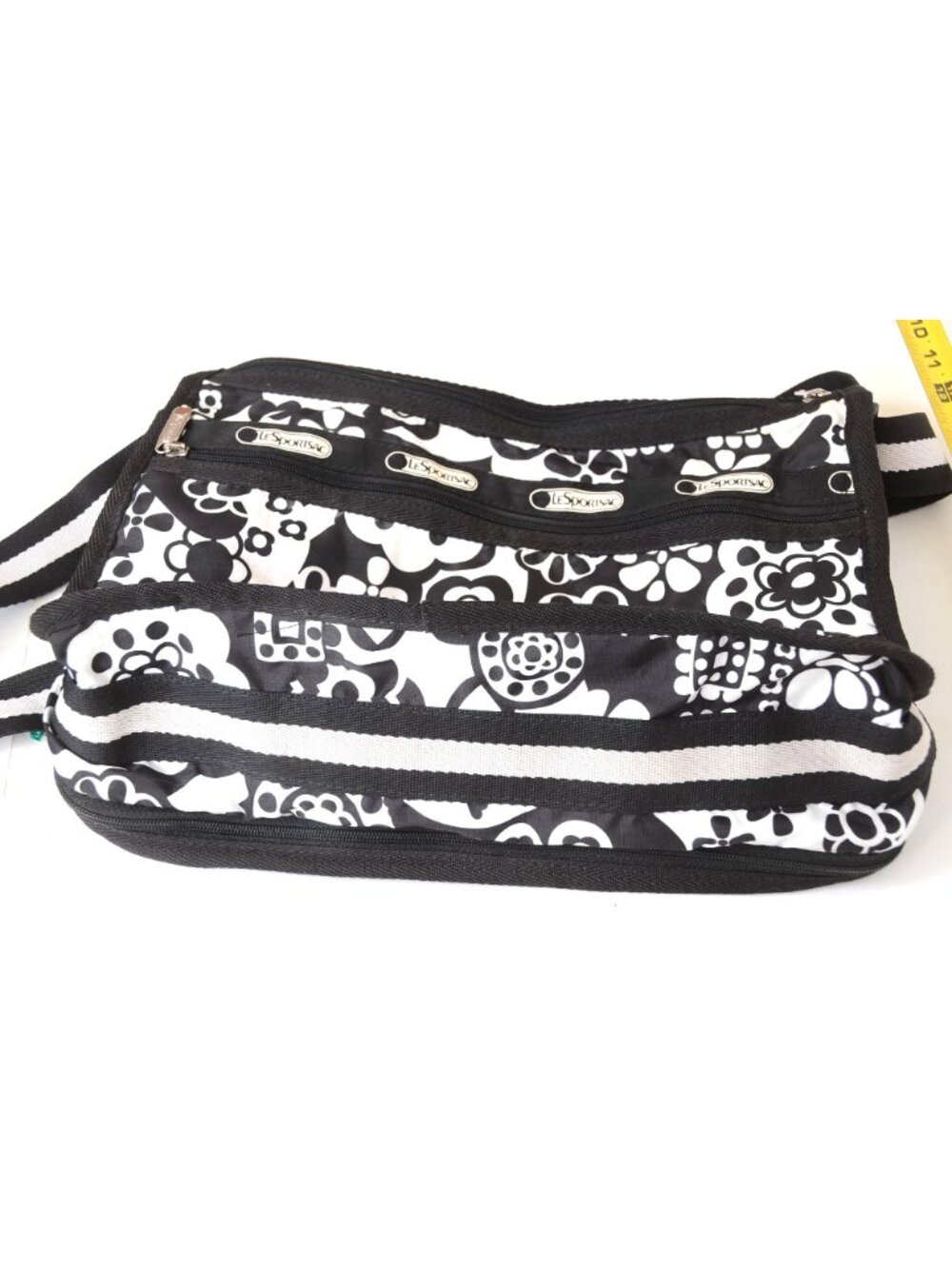 Lesportsac Deluxe Everyday Bag Black White Retro Bold Floral Crossbody Purse - Picture 8 of 9